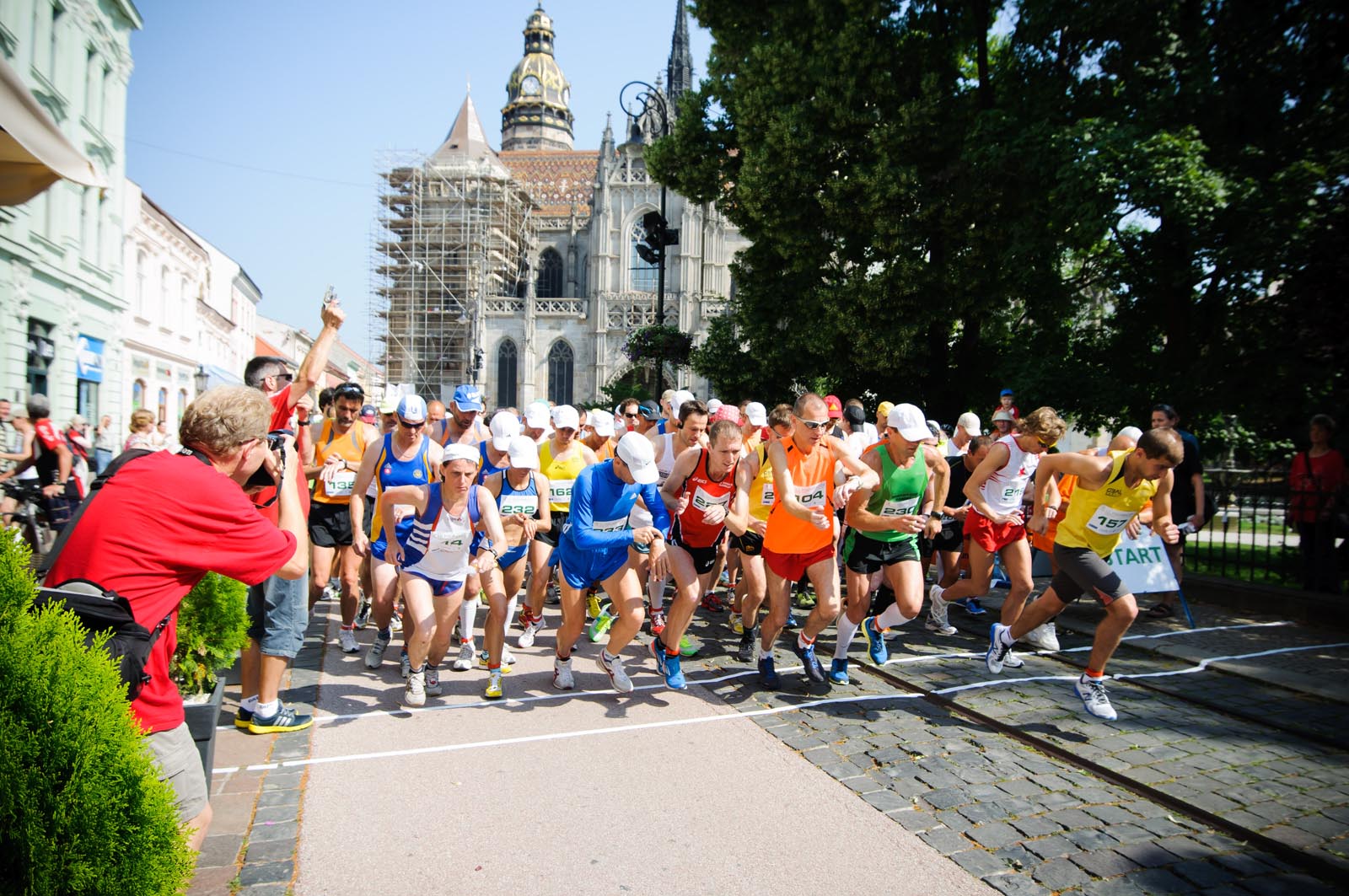 fotosoutez vlozeno z webu