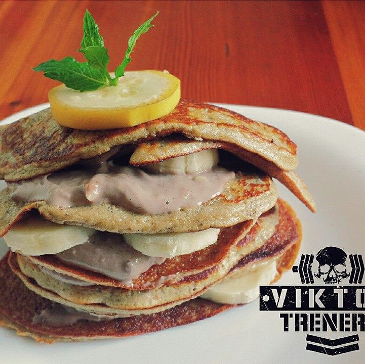 Makovo-banánové proteinové palacinky s fit čoko termixom