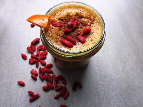 Energy smoothie s nádychom exotiky